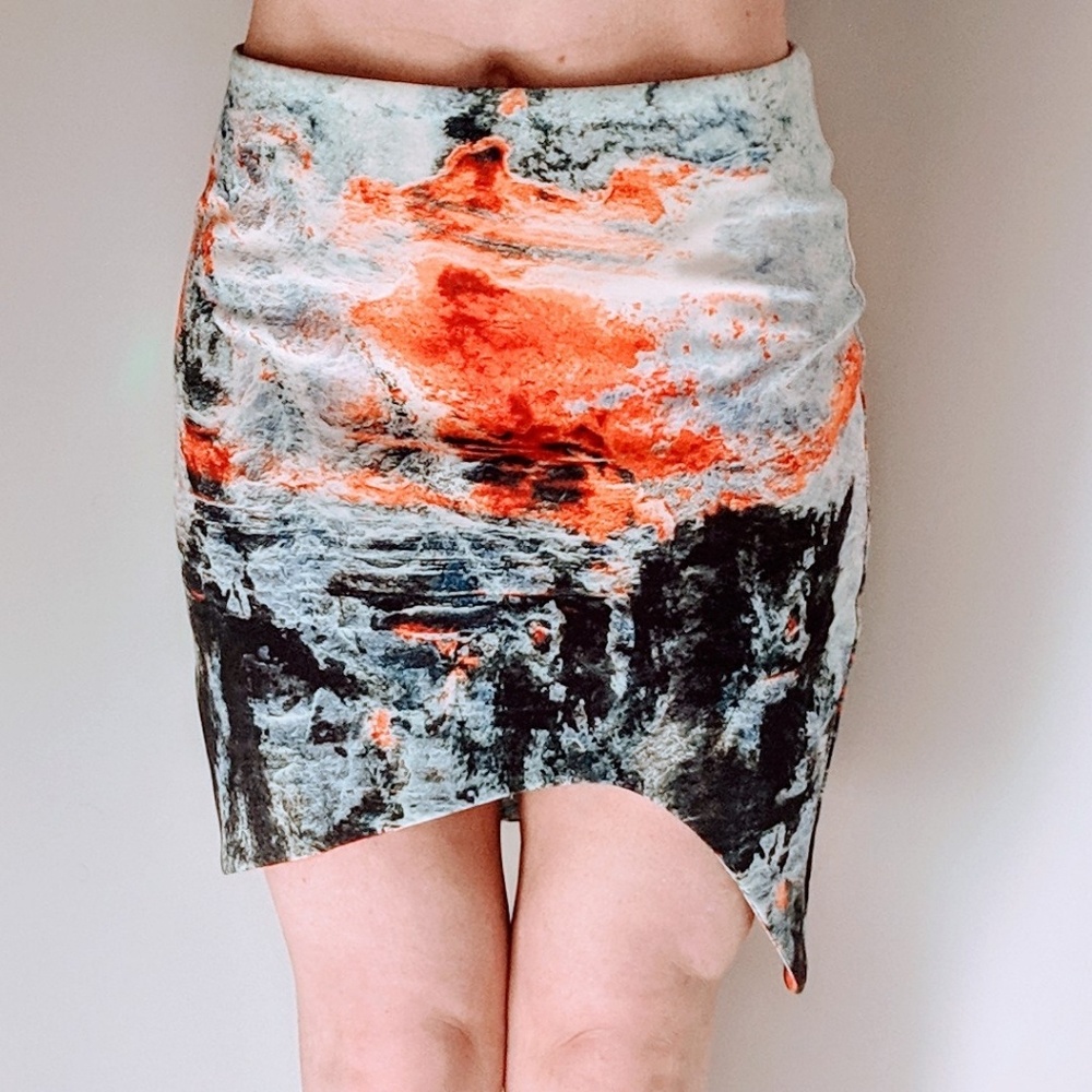🌈HP Bec & Bridge Fire And Ice asymmetrical skirt